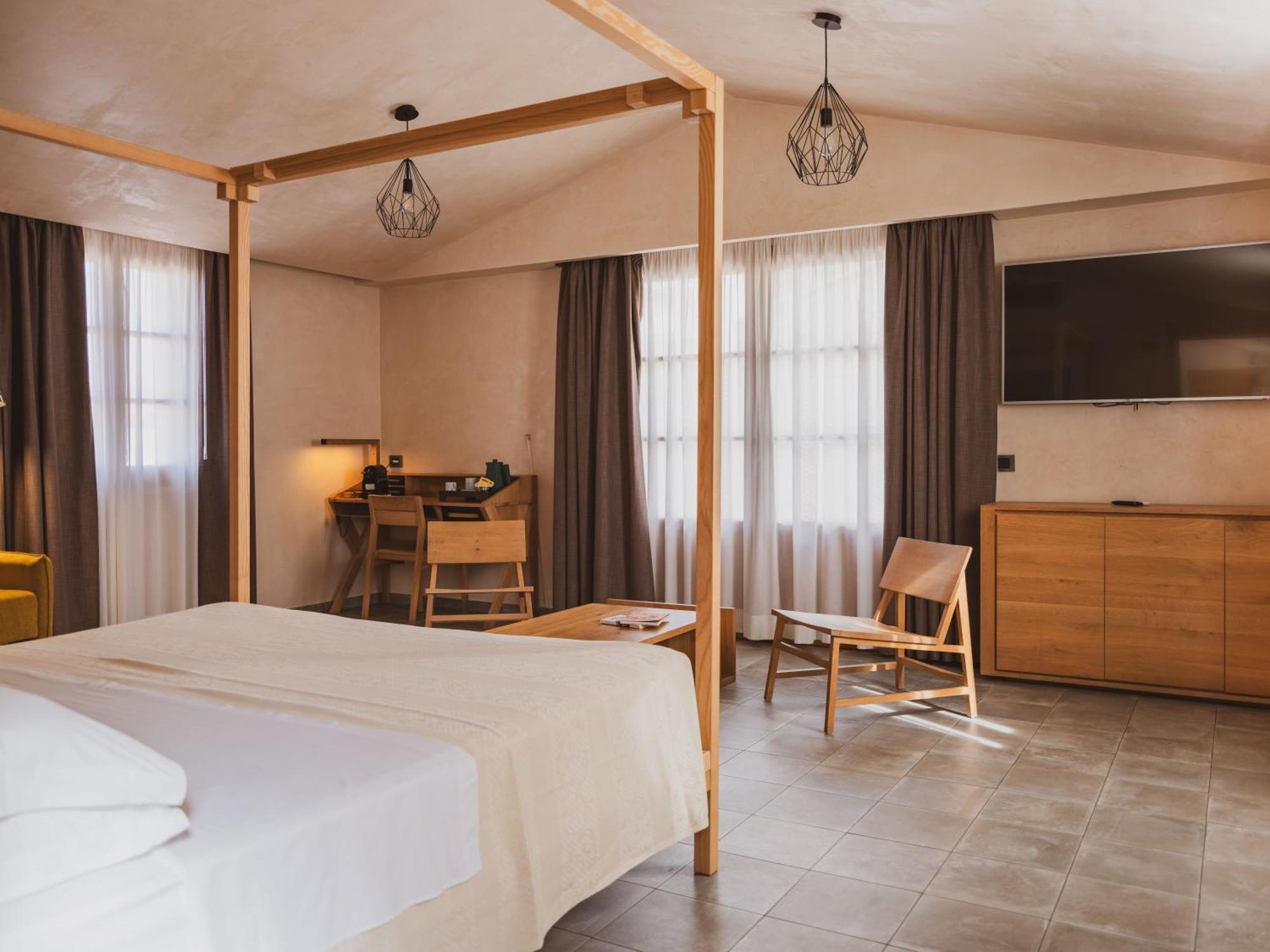 Tramas Hotel & Spa Olbia Exterior photo